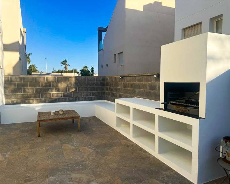 Pareado de 3 habitaciones en Torrevieja en venta con piscina garaje - 399.900 € (Ref: 9544569)