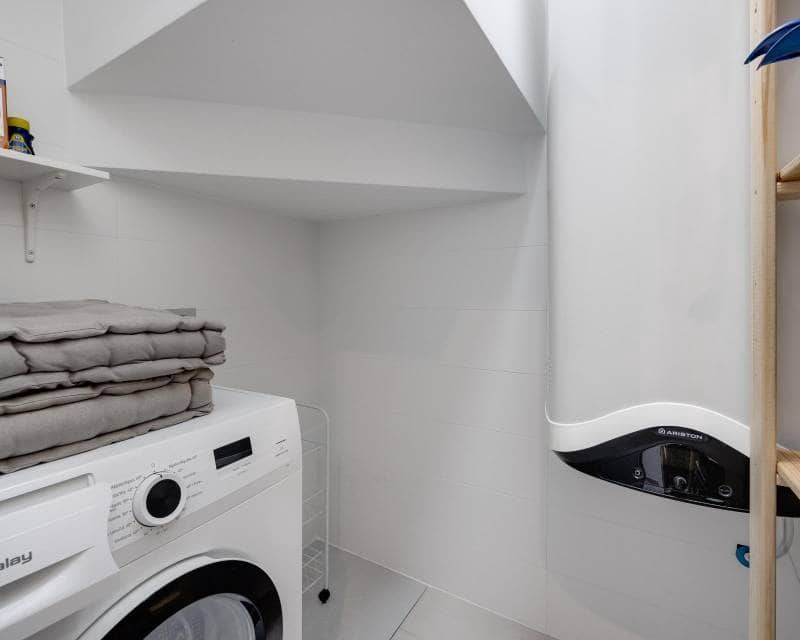 Chalet de 3 habitaciones en Orihuela Costa en venta con piscina garaje - 369.900 € (Ref: 9544570)