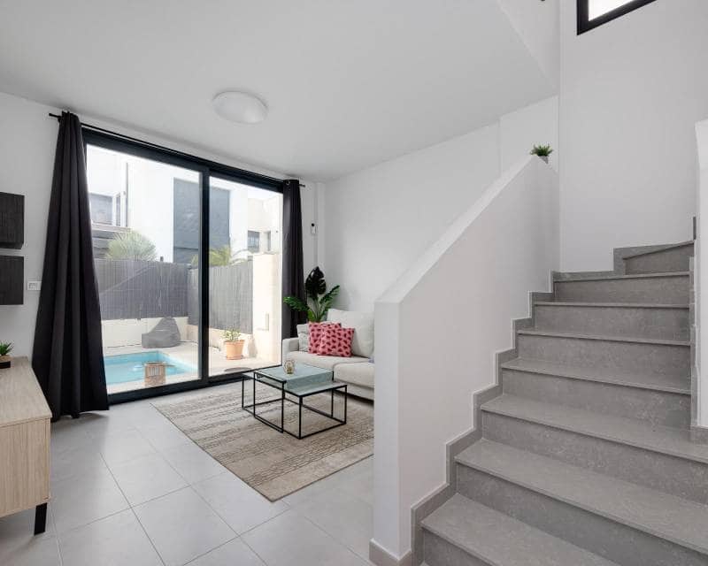 Chalet de 3 habitaciones en Orihuela Costa en venta con piscina garaje - 369.900 € (Ref: 9544570)