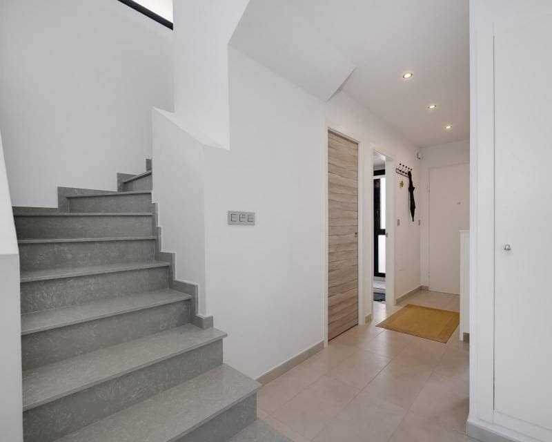 Chalet de 3 habitaciones en Orihuela Costa en venta con piscina garaje - 369.900 € (Ref: 9544570)