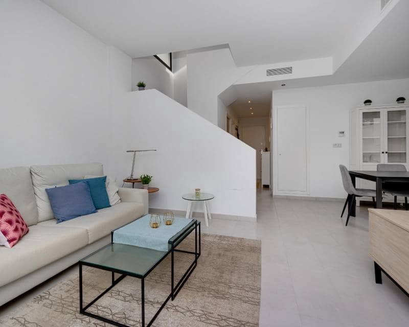 Chalet de 3 habitaciones en Orihuela Costa en venta con piscina garaje - 369.900 € (Ref: 9544570)