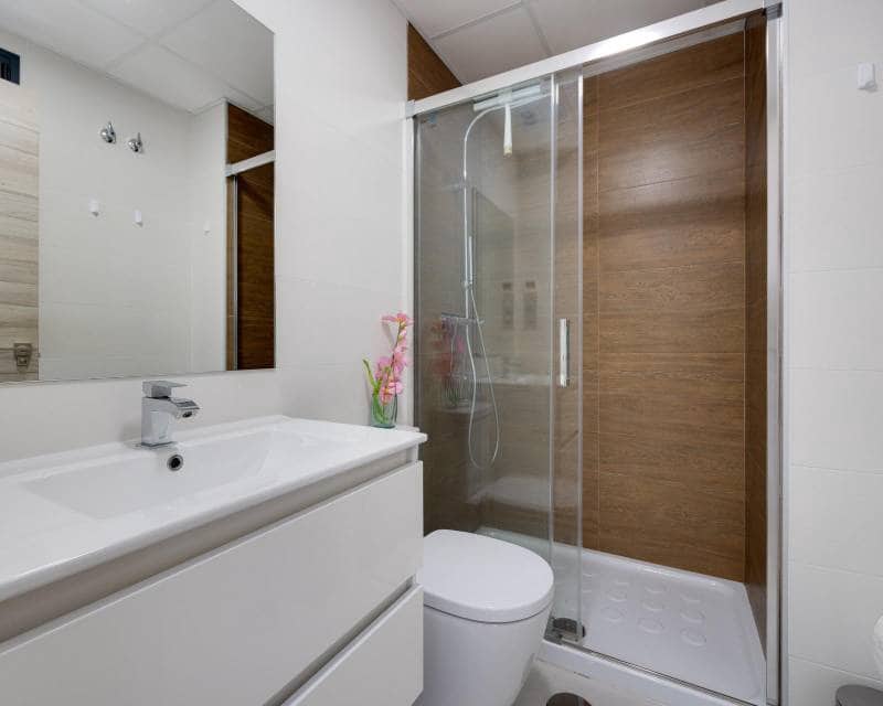 Chalet de 3 habitaciones en Orihuela Costa en venta con piscina garaje - 369.900 € (Ref: 9544570)