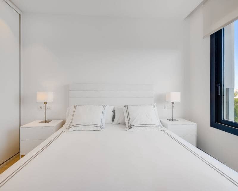 3 chambre Appartement à vendre à Las Colinas Golf avec piscine garage - 434 000 € (Ref: 9547010)