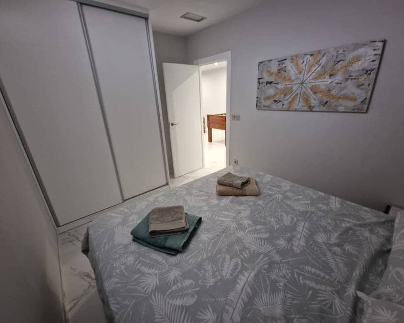 5 slaapkamer Villa te koop in Villamartin met zwembad garage - € 380.000 (Ref: 9548620)