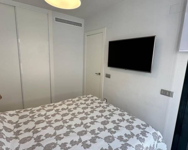 2 camera da letto Appartamento sulla Spiaggia in vendita in Centro - Muelle Pesquero, Torrevieja con piscina - 219.900 € (Rif: 9548998)