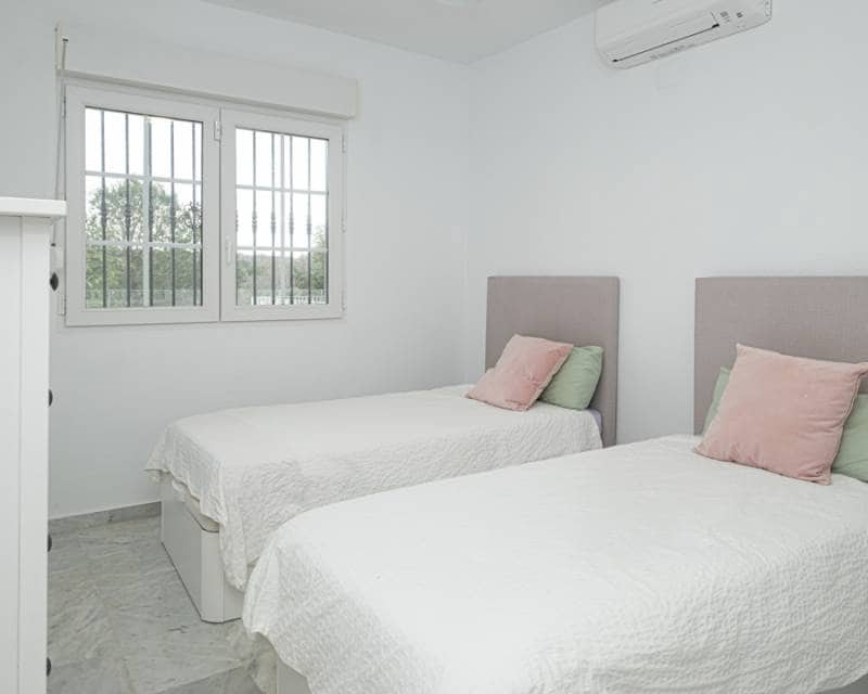 3 chambre Villa/Maison à vendre à Las Ramblas Golf avec piscine garage - 465 000 € (Ref: 9548999)