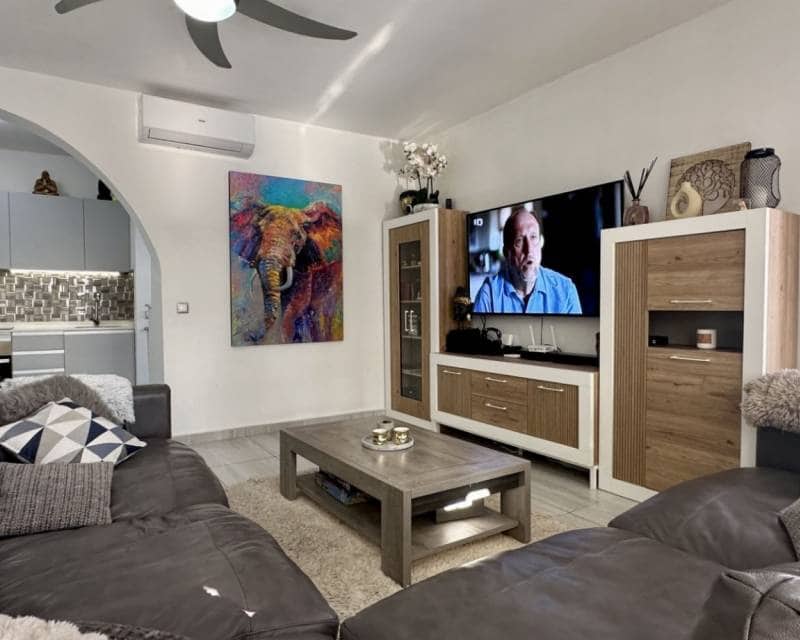 5 slaapkamer Villa te koop in Ciudad Quesada met zwembad garage - € 498.000 (Ref: 9549989)