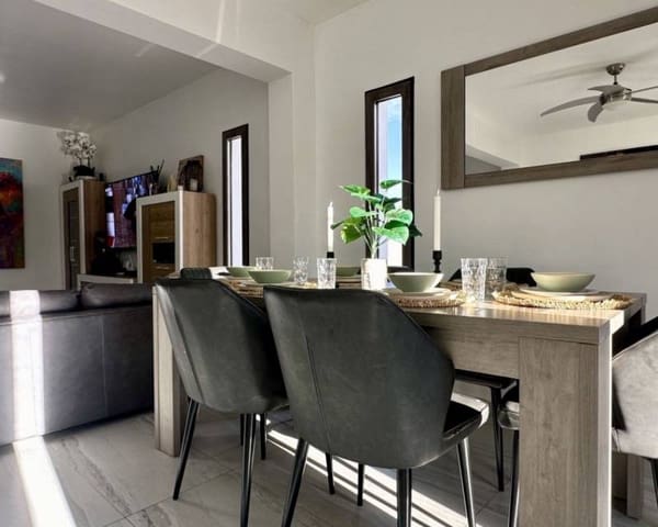 5 slaapkamer Villa te koop in Ciudad Quesada, Rojales met zwembad garage - € 498.000 (Ref: 9549989)