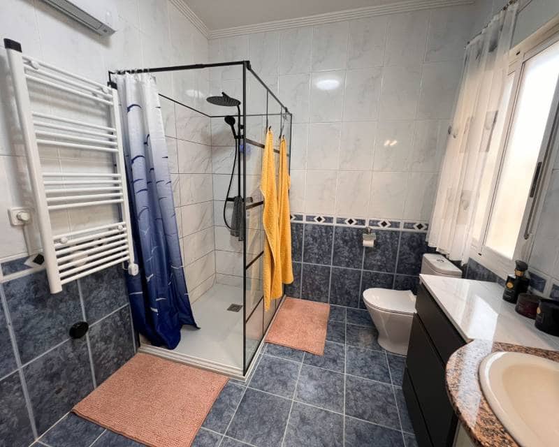 3 soveværelse Villa til salg i La Siesta med swimmingpool - € 310.000 (Ref: 9549990)