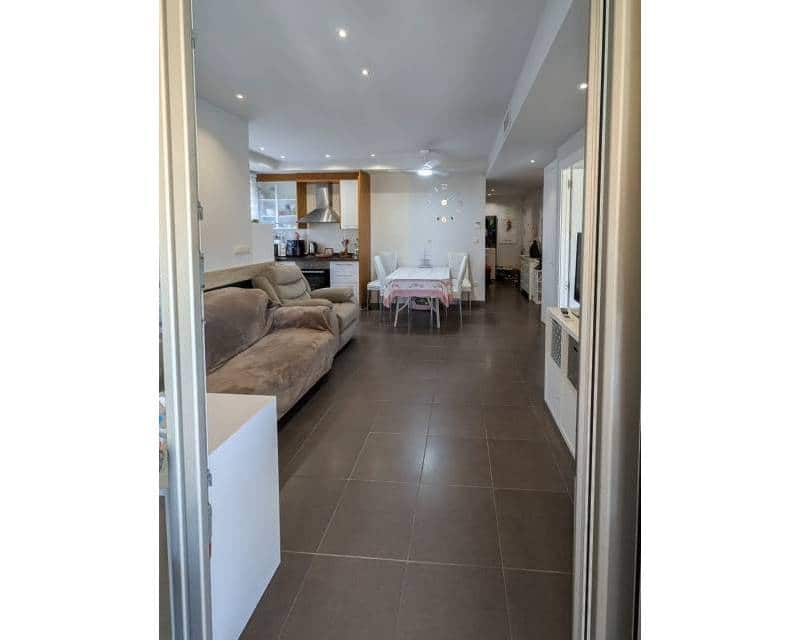 2 soveværelse Lejlighed til salg i Alicante by med swimmingpool - € 381.600 (Ref: 9552670)