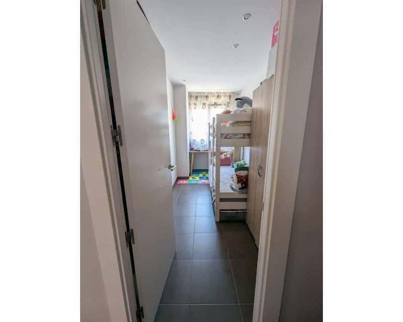 2 soveværelse Lejlighed til salg i Alicante by med swimmingpool - € 381.600 (Ref: 9552670)