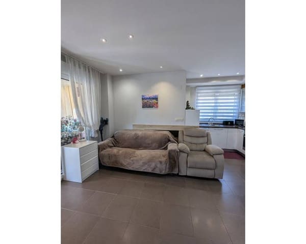 2 soveværelse Lejlighed til salg i Alicante by med swimmingpool - € 381.600 (Ref: 9552670)