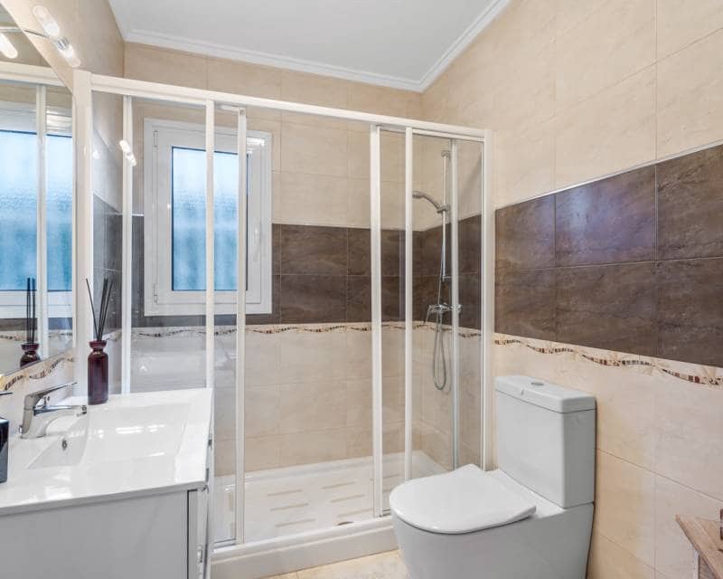 3 chambre Villa/Maison à vendre à Ciudad Quesada avec piscine garage - 445 000 € (Ref: 9553057)