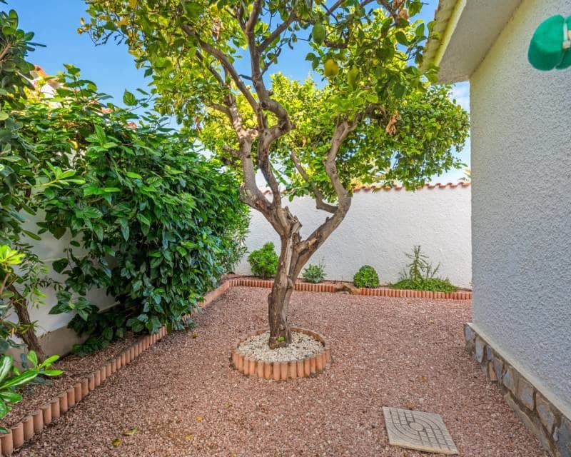 3 chambre Villa/Maison à vendre à Ciudad Quesada avec piscine garage - 445 000 € (Ref: 9553057)