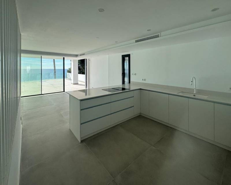 5 sypialnia Willa na sprzedaż w Coveta Fuma z basenem garażem - 2 700 000 € (Ref: 9554273)