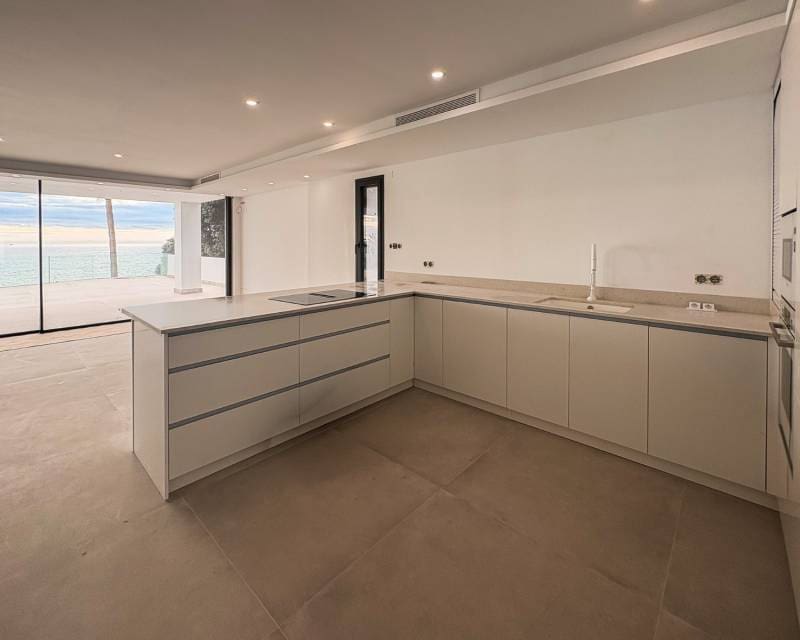 5 sypialnia Willa na sprzedaż w Coveta Fuma z basenem garażem - 2 700 000 € (Ref: 9554273)