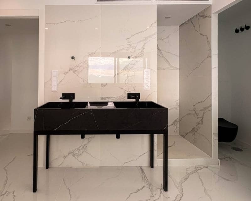 5 sypialnia Willa na sprzedaż w Coveta Fuma z basenem garażem - 2 700 000 € (Ref: 9554273)