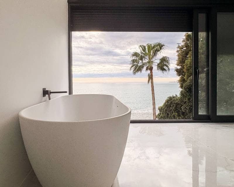 5 sypialnia Willa na sprzedaż w Coveta Fuma z basenem garażem - 2 700 000 € (Ref: 9554273)