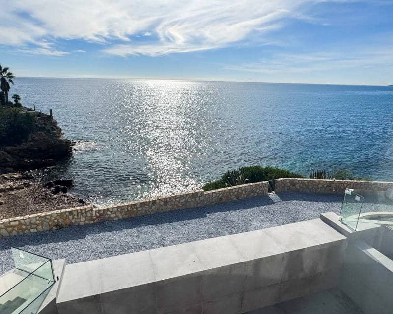 5 sypialnia Willa na sprzedaż w Coveta Fuma z basenem garażem - 2 700 000 € (Ref: 9554273)