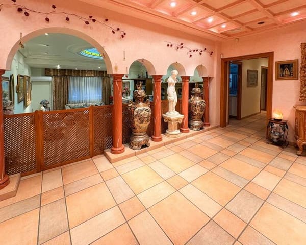 7 bedroom Finca/Country House for sale in Perleta - Maitino, Elche / Elx with pool garage - € 950,000 (Ref: 9559034)