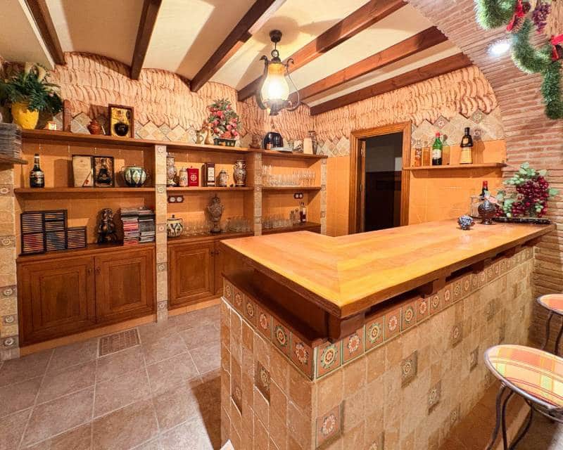 Finca/Casa Rural de 7 habitaciones en Elche / Elx en venta con piscina garaje - 950.000 € (Ref: 9559034)