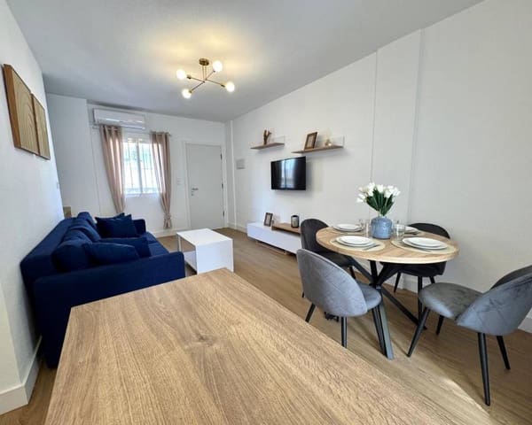 2 soveværelse Rækkehus til salg i Blue Lagoon med swimmingpool - € 179.000 (Ref: 9562240)