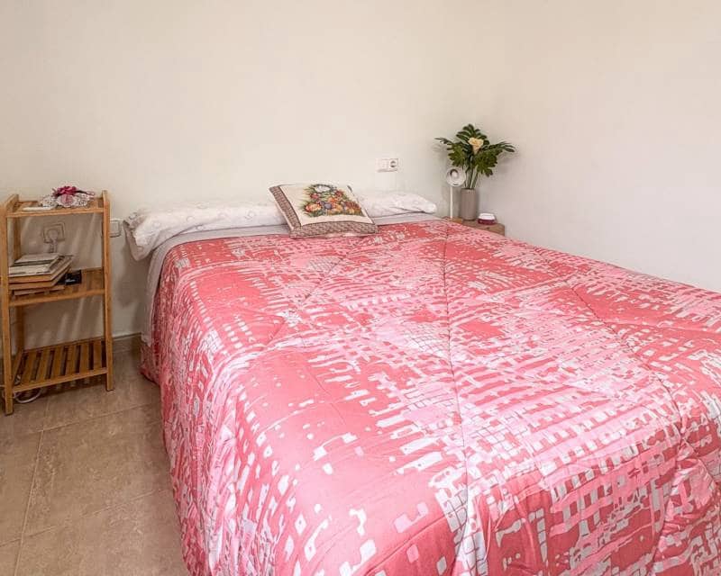 3 soverom Kjedet enebolig til salgs i Arenales del Sol med svømmebasseng garasje - € 378 000 (Ref: 9562241)