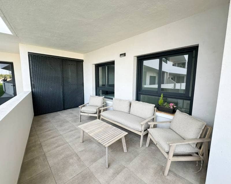 2 makuuhuone Huoneisto myytävänä paikassa San Miguel de Salinas mukana uima-altaan 
autotalli - 220 000 € (Ref: 9563789)