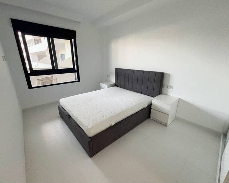 2 makuuhuone Huoneisto myytävänä paikassa San Miguel de Salinas mukana uima-altaan 
autotalli - 220 000 € (Ref: 9563789)