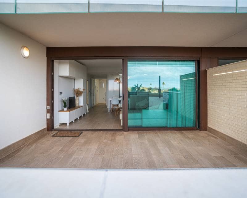 2 quarto Apartamento de Praia para venda em Playa Honda com piscina garagem - 289 000 € (Ref: 9570119)