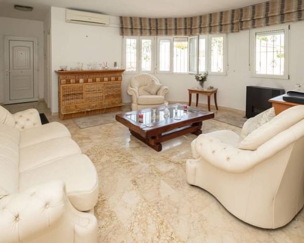 3 quarto Moradia para venda em Las Ramblas Golf, Orihuela com piscina garagem - 465 000 € (Ref: 9571732)