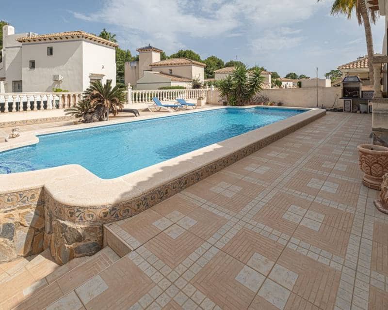 3 quarto Moradia para venda em Las Ramblas Golf com piscina garagem - 465 000 € (Ref: 9571732)