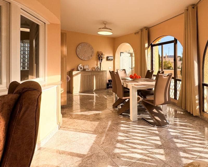 5 camera da letto Villa in vendita in Ciudad Quesada con piscina - 695.000 € (Rif: 9571733)