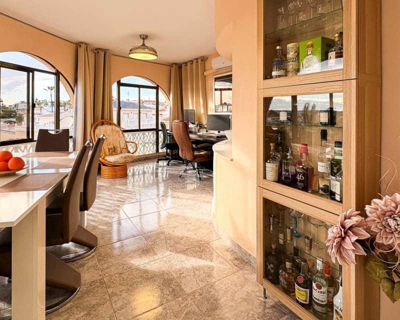 5 camera da letto Villa in vendita in Ciudad Quesada con piscina - 695.000 € (Rif: 9571733)