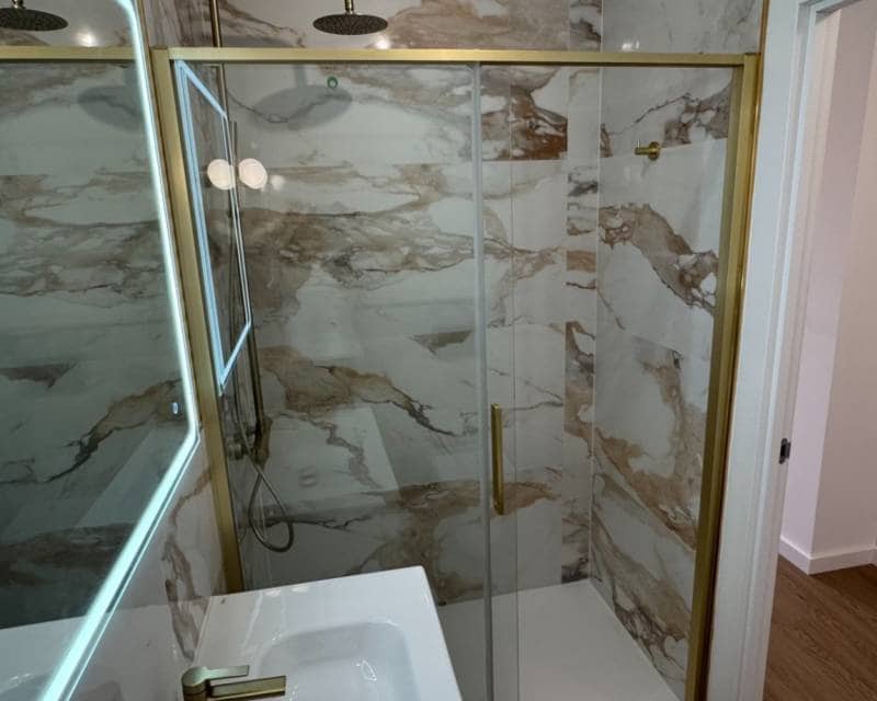 2 makuuhuone Kattohuoneisto myytävänä paikassa Orihuela Costa mukana uima-altaan - 269 000 € (Ref: 9580113)