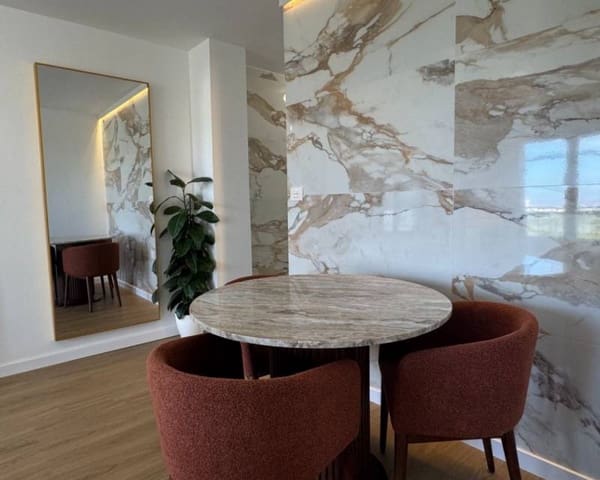 2 sypialnia Penthouse na sprzedaż w Punta Prima, Orihuela z basenem - 269 000 € (Ref: 9580113)