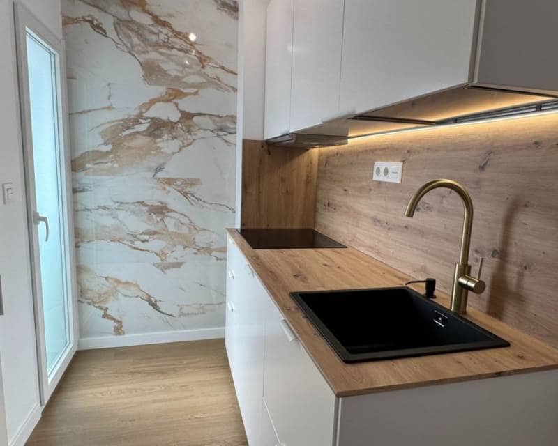 2 makuuhuone Kattohuoneisto myytävänä paikassa Orihuela Costa mukana uima-altaan - 269 000 € (Ref: 9580113)