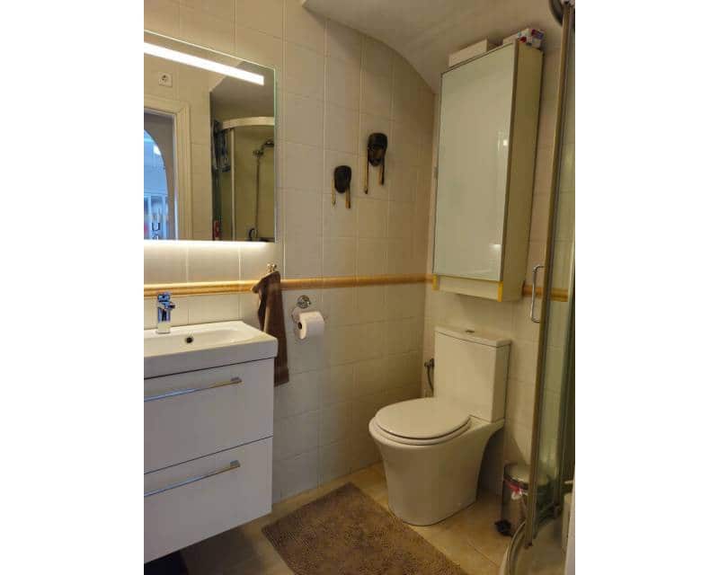 3 makuuhuone Paritalo myytävänä paikassa Villamartin mukana uima-altaan - 239 000 € (Ref: 9580327)