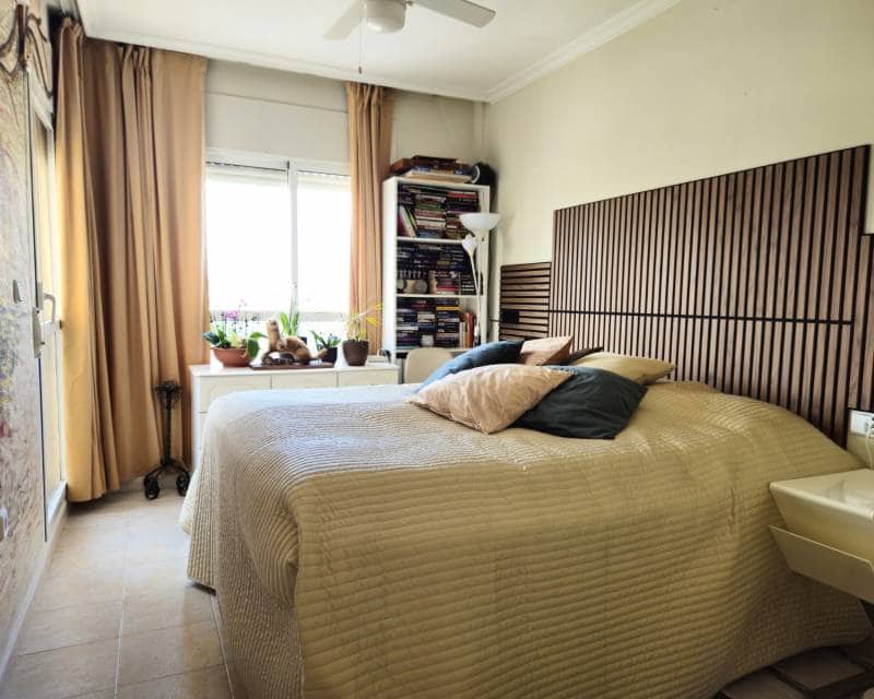 3 makuuhuone Paritalo myytävänä paikassa Villamartin mukana uima-altaan - 239 000 € (Ref: 9580327)