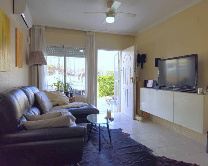 3 makuuhuone Paritalo myytävänä paikassa Villamartin mukana uima-altaan - 239 000 € (Ref: 9580327)