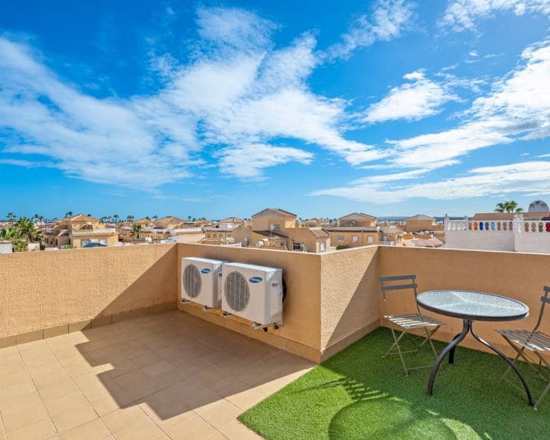 5 soveværelse Lejlighed til salg i Ciudad Quesada med swimmingpool garage - € 276.000 (Ref: 9585050)