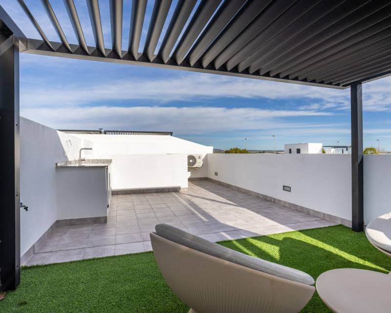 3 camera da letto Villa in vendita in Roldan con piscina garage - 335.000 € (Rif: 9592113)