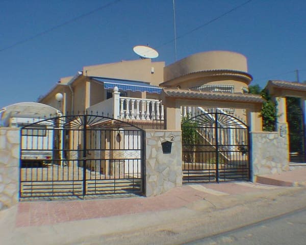 2 quarto Moradia para venda em Los Balcones com piscina garagem - 325 000 € (Ref: 9592116)