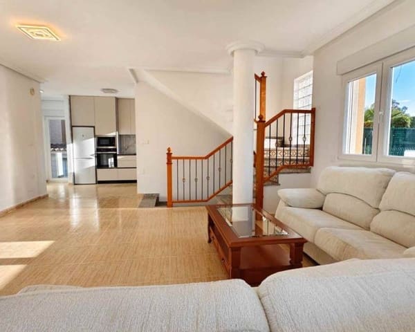 4 soveværelse Villa til salg i Villamartin, Orihuela med swimmingpool garage - € 470.000 (Ref: 9593155)