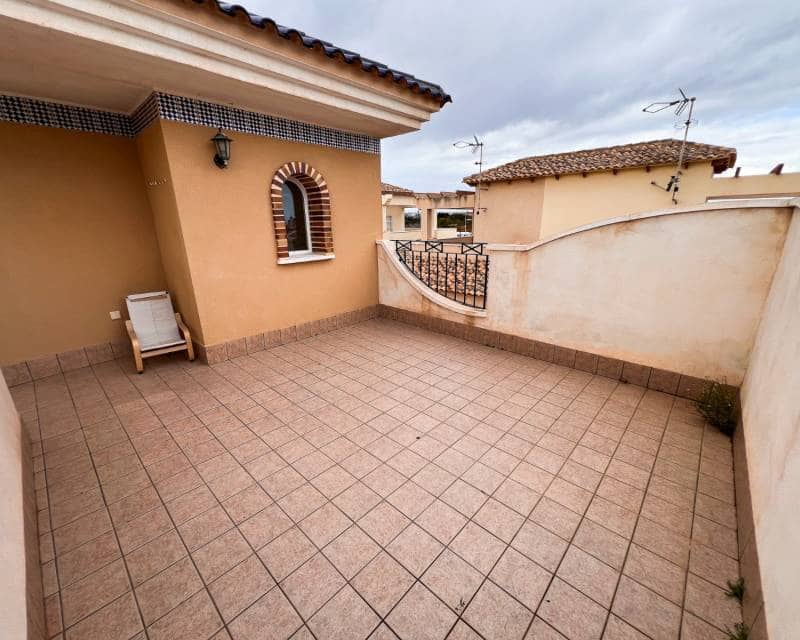 3 quarto Moradia Geminada para venda em Pilar de la Horadada com piscina - 369 000 € (Ref: 9596766)