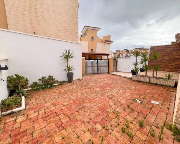 3 quarto Moradia Geminada para venda em El Mojon, Pilar de la Horadada com piscina - 369 000 € (Ref: 9596766)