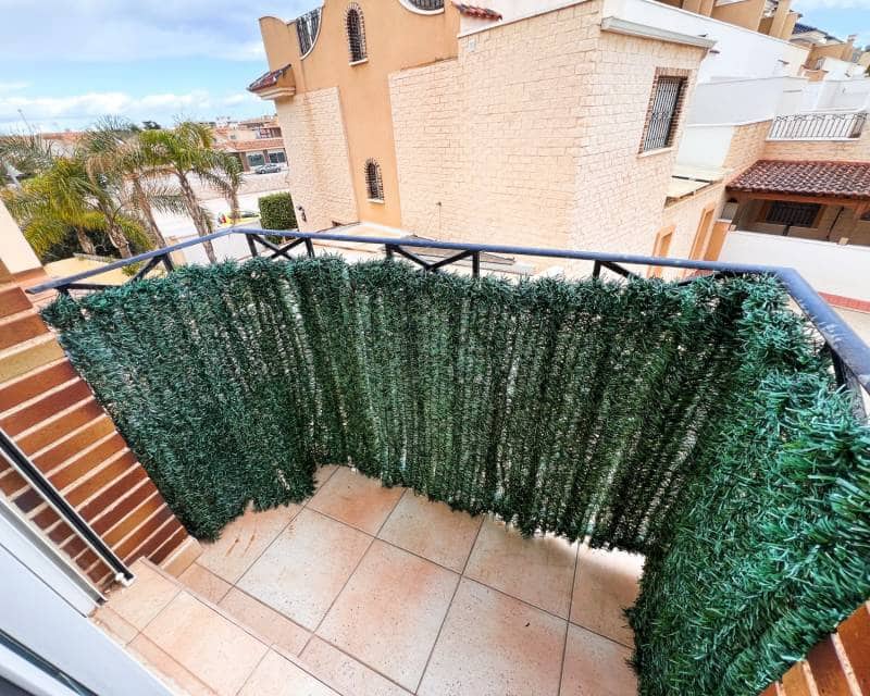 3 quarto Moradia Geminada para venda em Pilar de la Horadada com piscina - 369 000 € (Ref: 9596766)