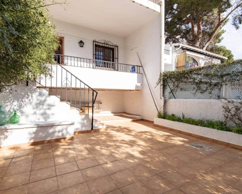 3 makuuhuone Omakotitalo myytävänä paikassa Moraira - 379 000 € (Ref: 9597184)