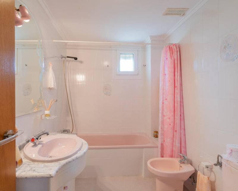 5 soveværelse Rækkehus til salg i Torremendo med swimmingpool garage - € 249.000 (Ref: 9603387)