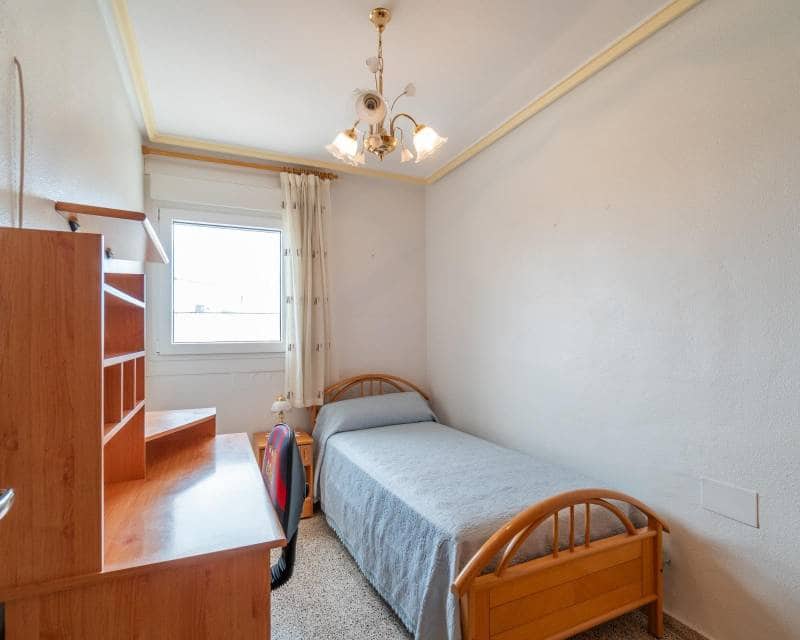 5 soveværelse Rækkehus til salg i Torremendo med swimmingpool garage - € 249.000 (Ref: 9603387)